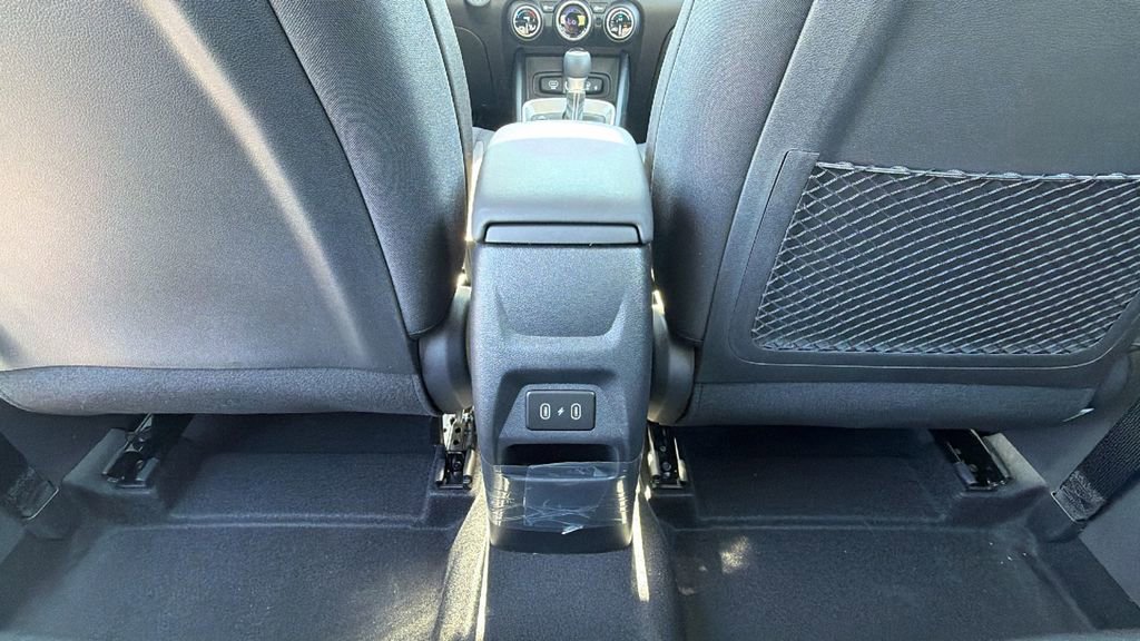 New 2026 Hyundai Venue SEL image 21