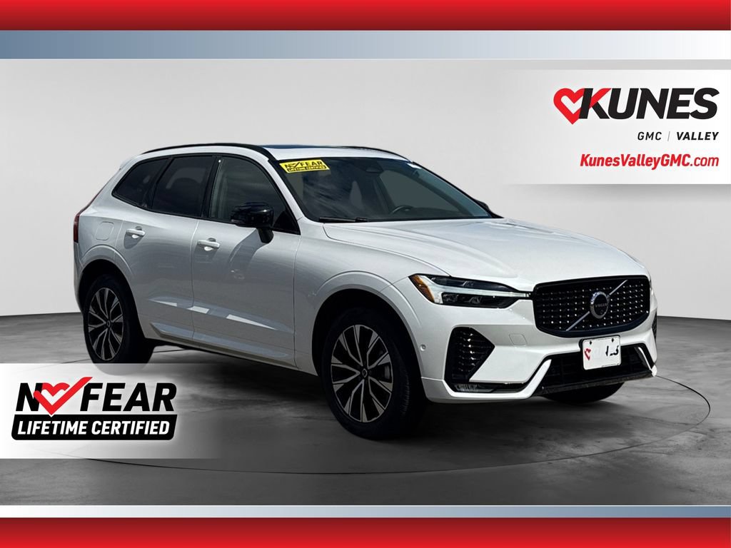 Used 2025 Volvo XC60 B5 Plus AWD/4WD video 1