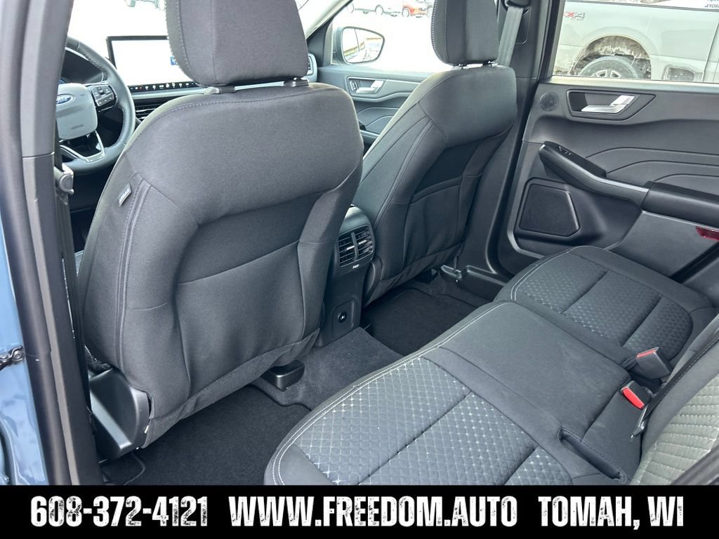 New 2026 Ford Escape Active w/ Active Premium Tech Pack AWD/4WD image 17