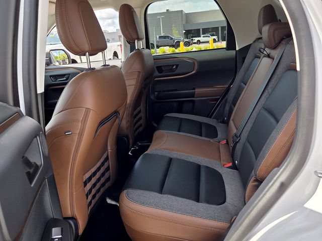 Certified 2023 Ford Bronco Sport Outer Banks w/ Tech Package AWD/4WD image 13