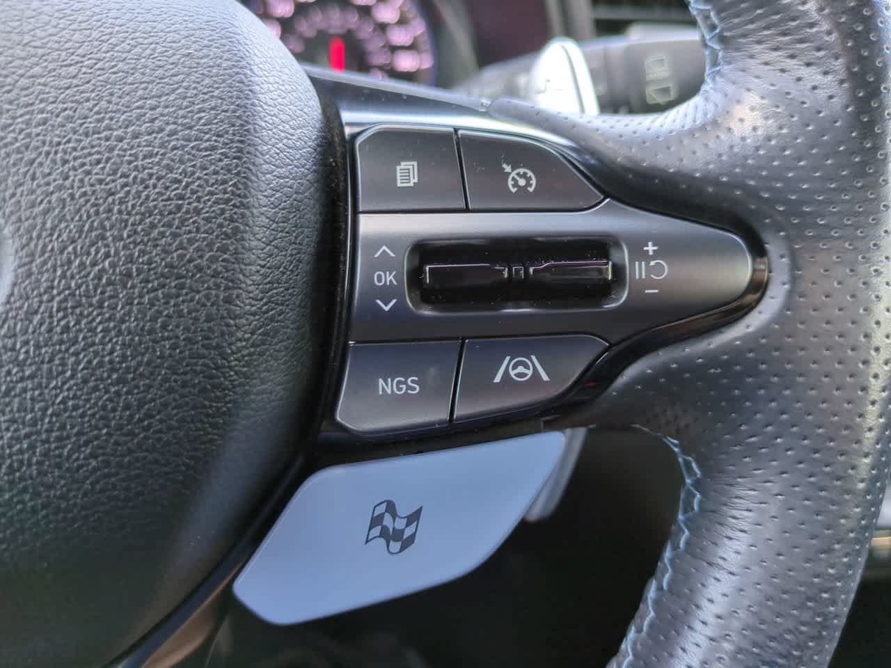 Used 2022 Hyundai Veloster N FWD image 23