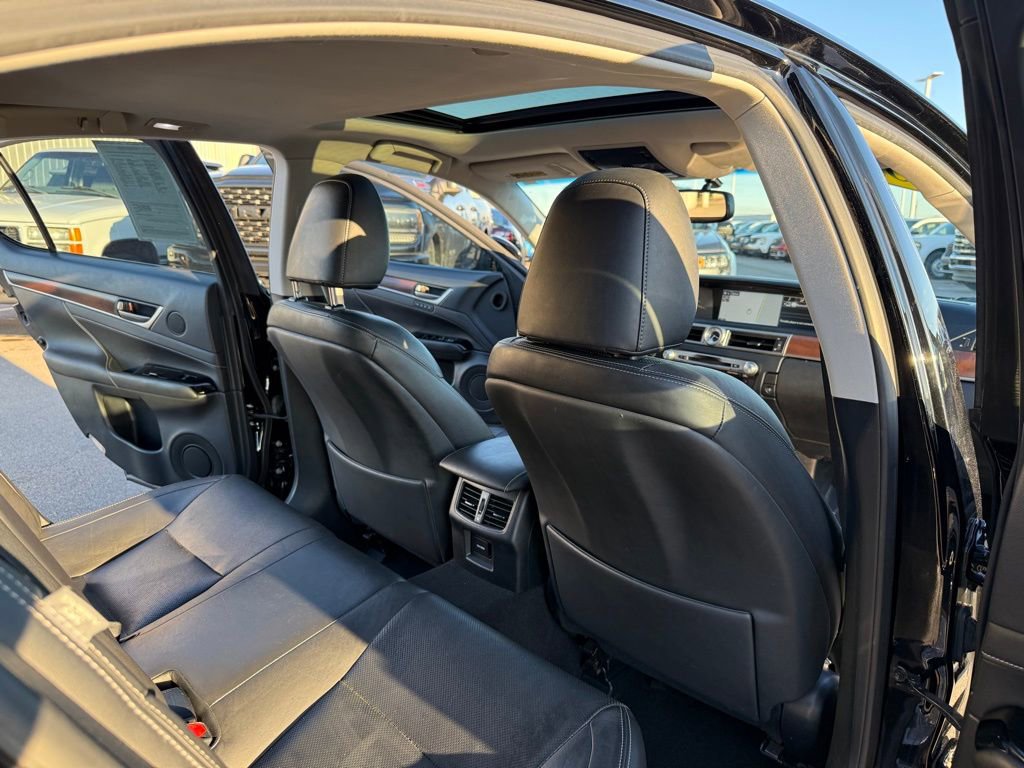 Used 2015 Lexus GS 350 image 21
