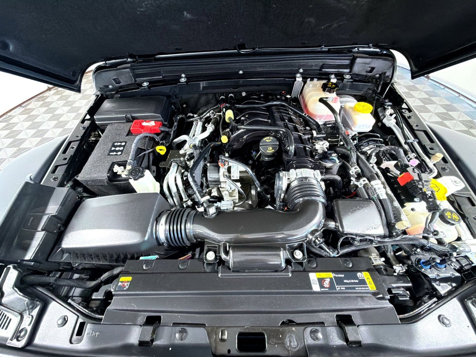 Used 2022 Jeep Wrangler Unlimited Sport image 27