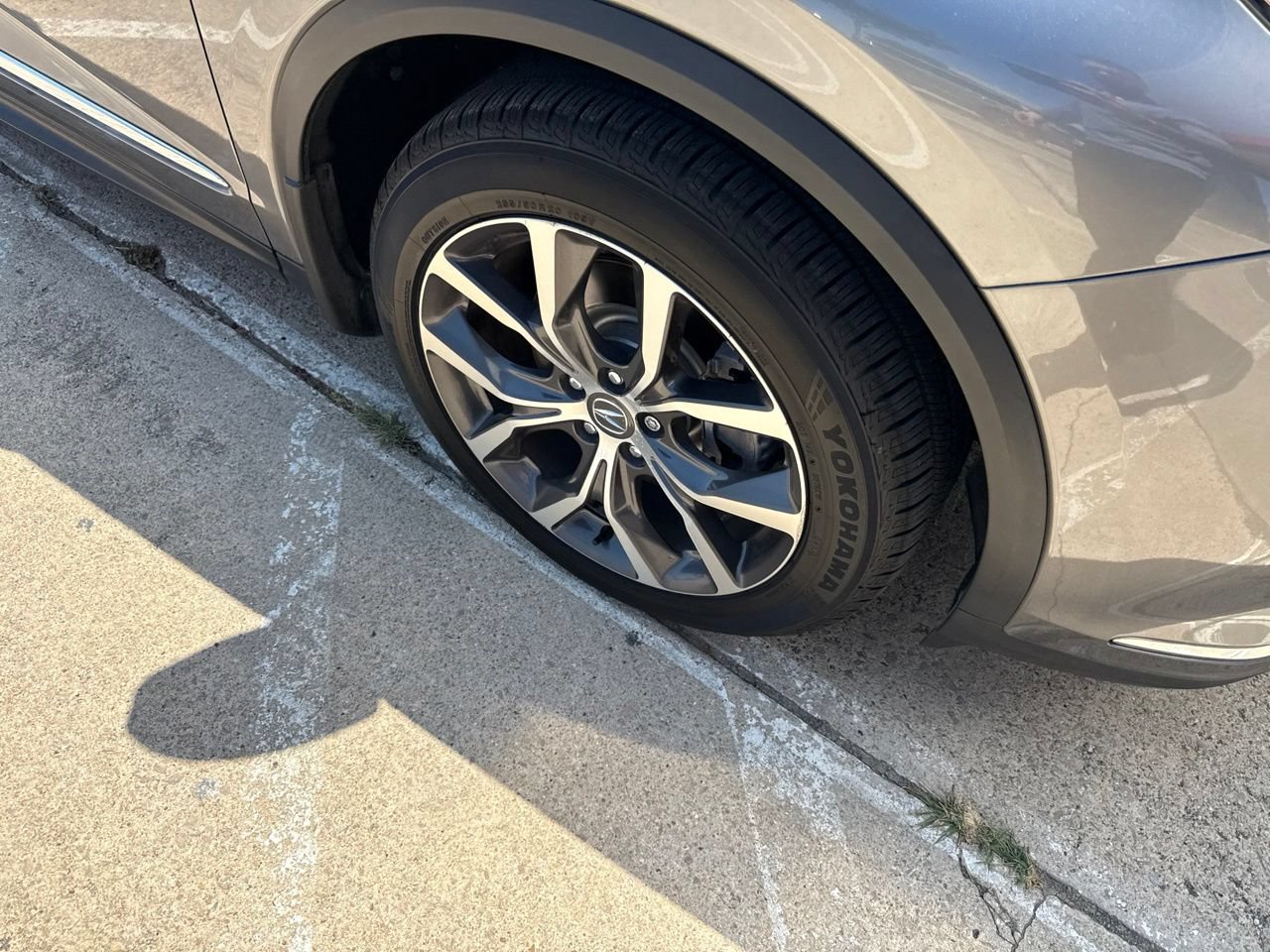 Used 2024 Acura MDX w/ Technology Package FWD image 10