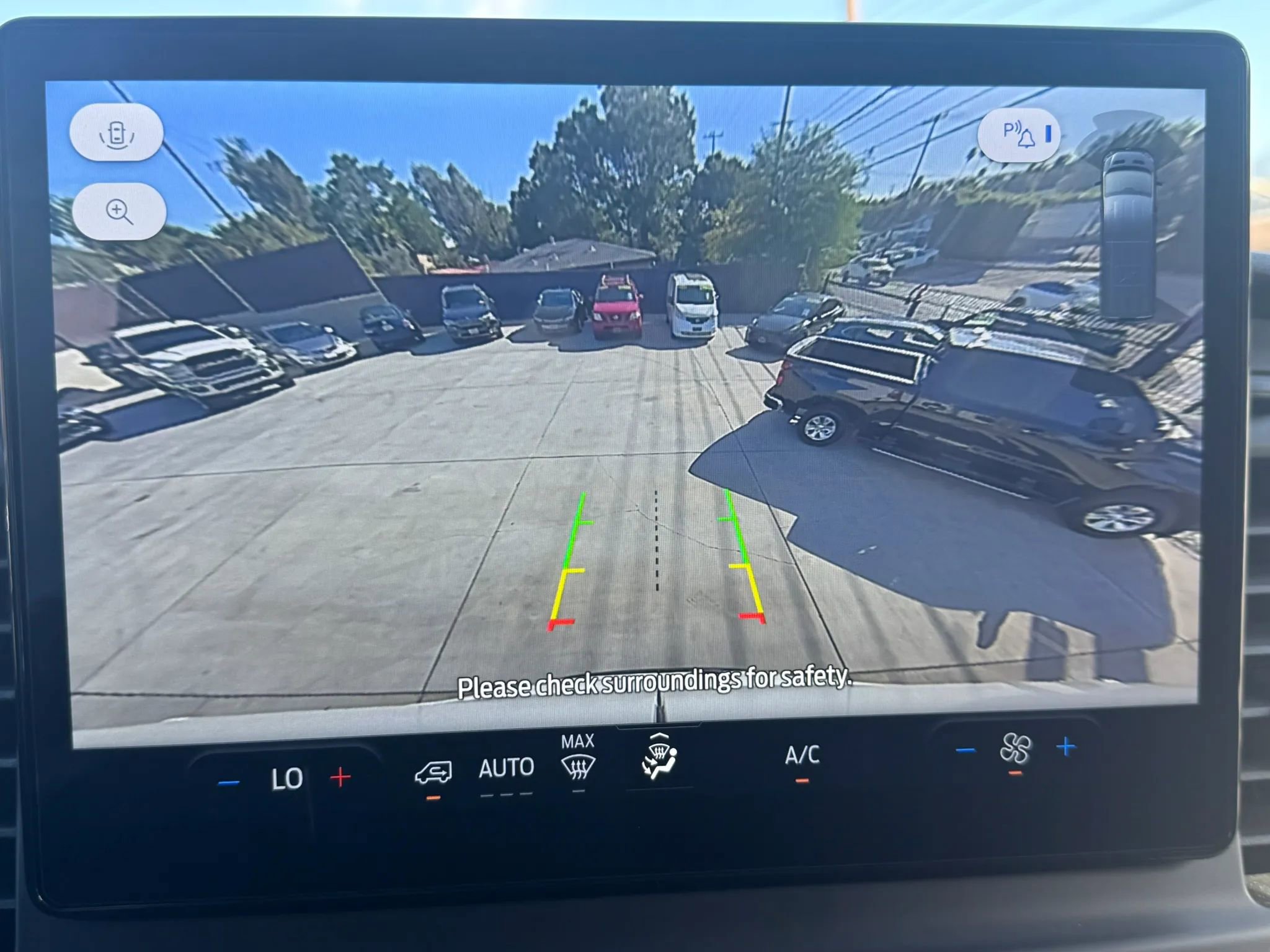 Used 2026 Ford Transit 350 148 High Roof Extended w/ Load Area Protection Package image 25