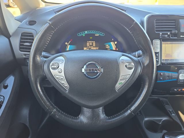 Used 2016 Nissan Leaf SV image 20