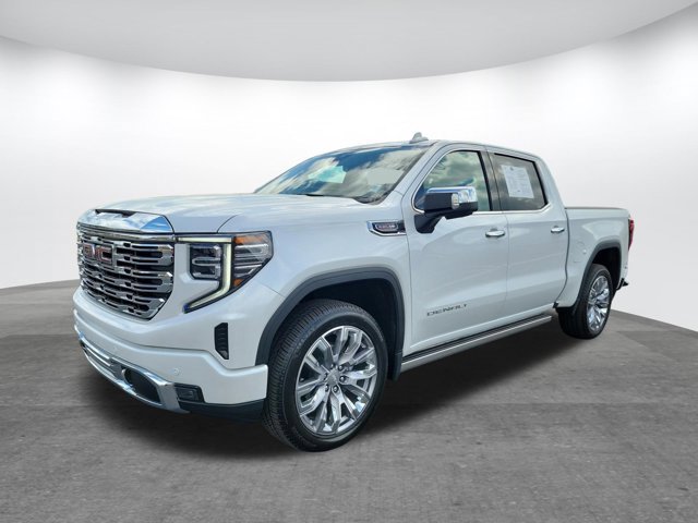 Used 2025 GMC Sierra 1500 Denali w/ Denali Reserve Package AWD/4WD image 3