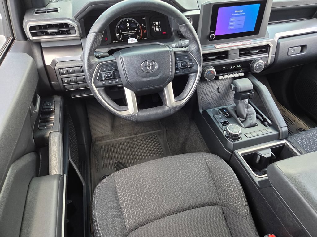 Certified 2025 Toyota 4Runner SR5 AWD/4WD image 8