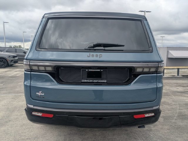 New 2026 Jeep Grand Wagoneer Summit w/ Rear Seat Video Group I AWD/4WD image 5