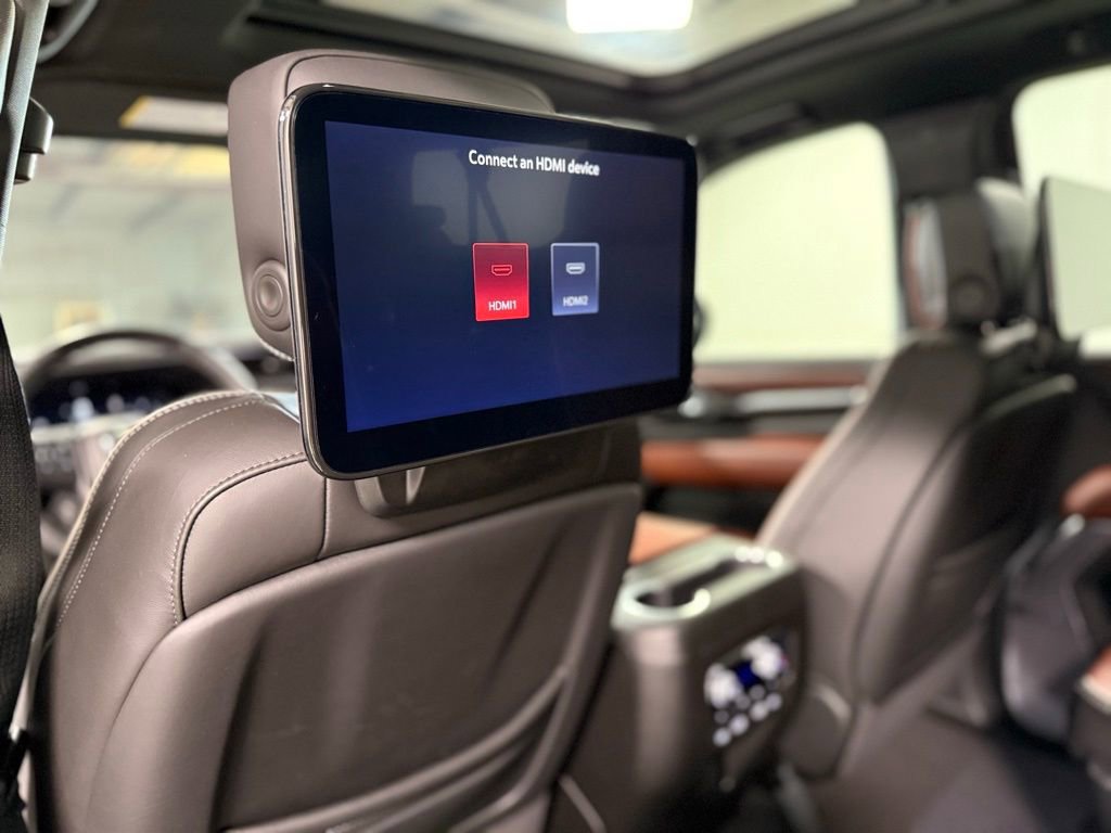 Used 2024 GMC Yukon XL Denali Ultimate image 24