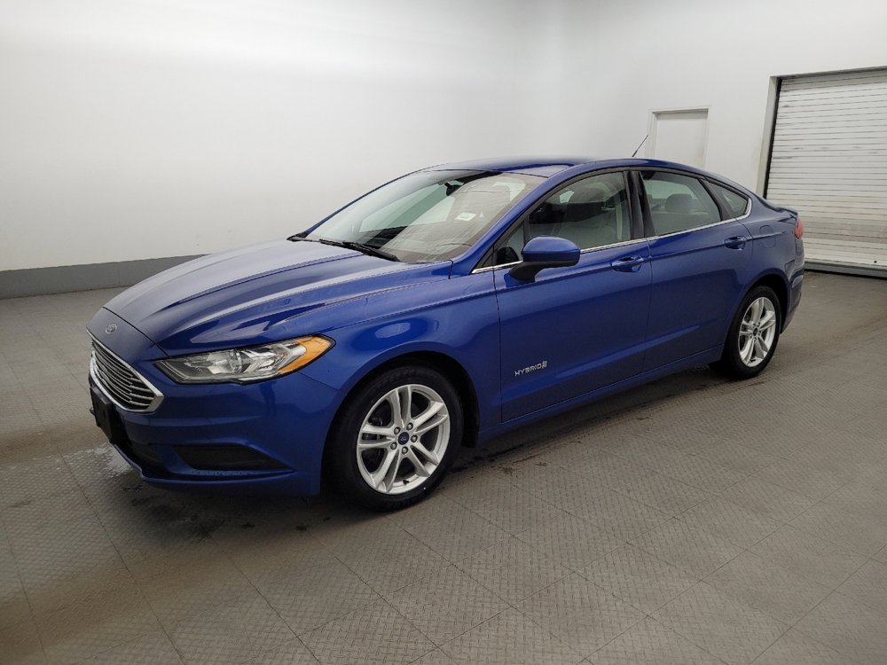 Used 2018 Ford Fusion S image 2