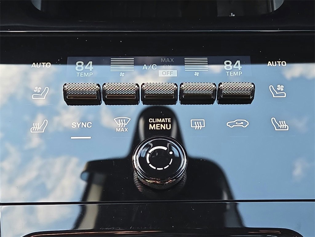 Used 2024 Porsche Cayenne Turbo GT image 13