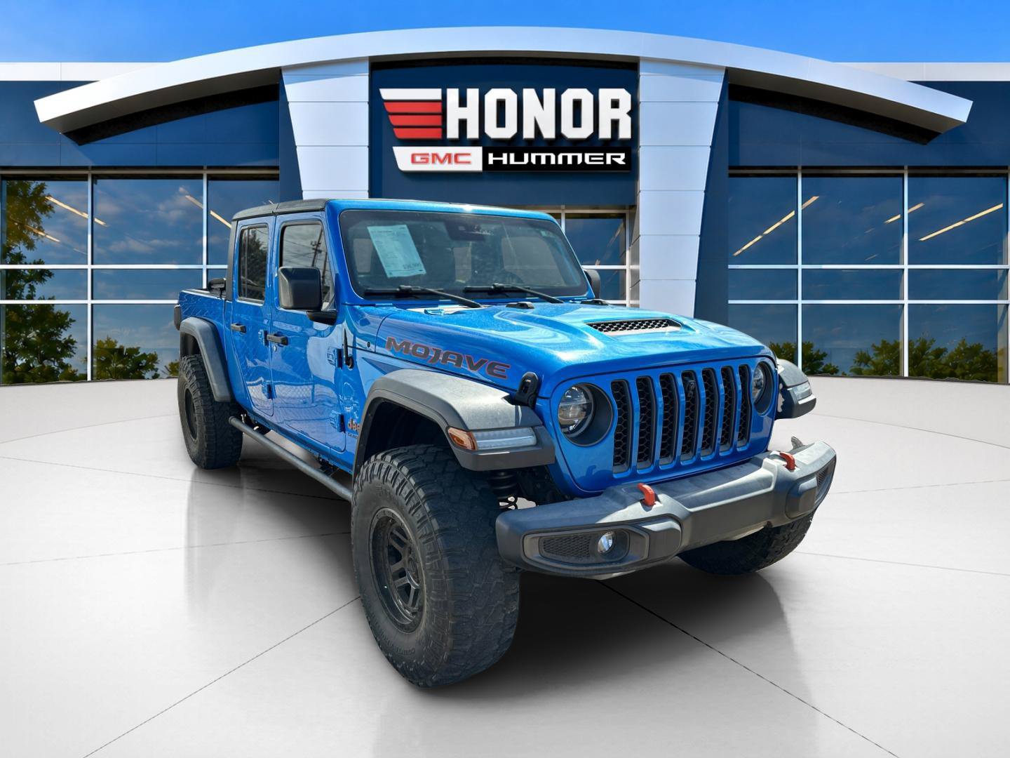 Used 2021 Jeep Gladiator Mojave AWD/4WD image 2