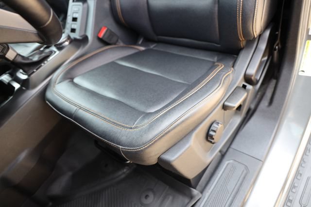 Used 2024 Ford Bronco Badlands AWD/4WD image 22