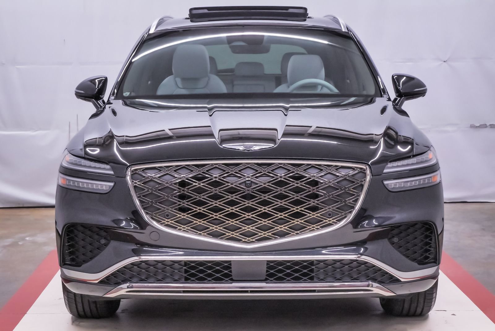 Certified 2026 Genesis GV70 2.5T Advanced image 4