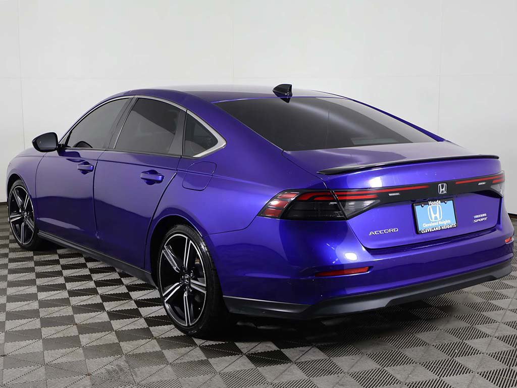 Used 2023 Honda Accord Sport image 8