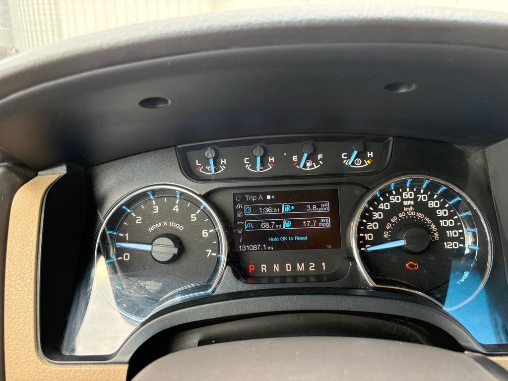 Used 2011 Ford F150 XLT w/ XLT Convenience Pkg RWD image 12