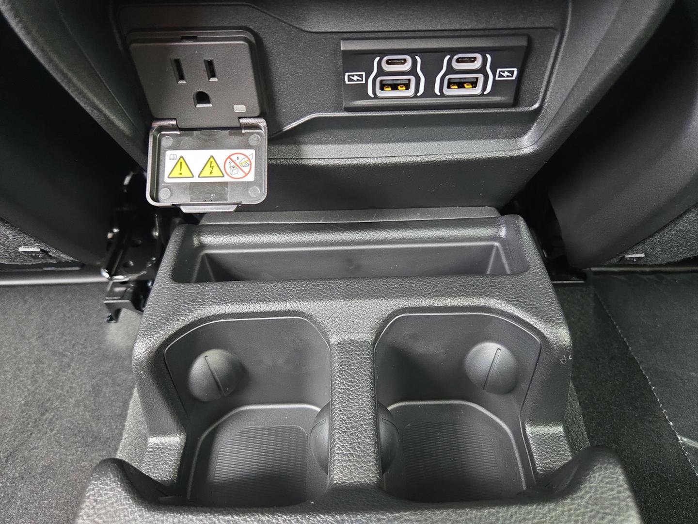 New 2025 Jeep Grand Cherokee L Altitude image 93