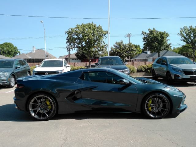 Used 2021 Chevrolet Corvette Stingray Convertible w/ Z51 Performance Package RWD image 7