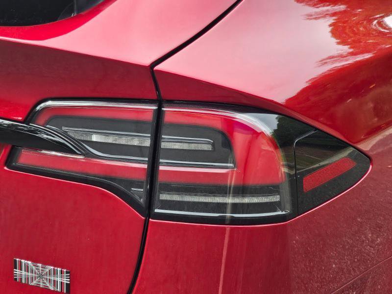 Used 2023 Tesla Model X Plaid image 30