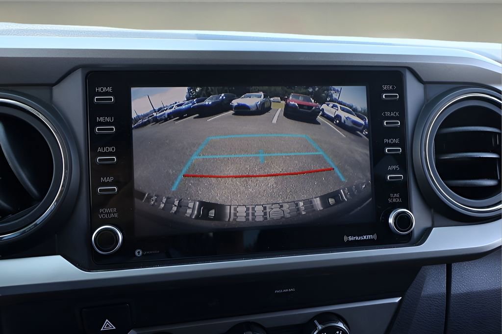 Used 2020 Toyota Tacoma SR5 RWD image 23