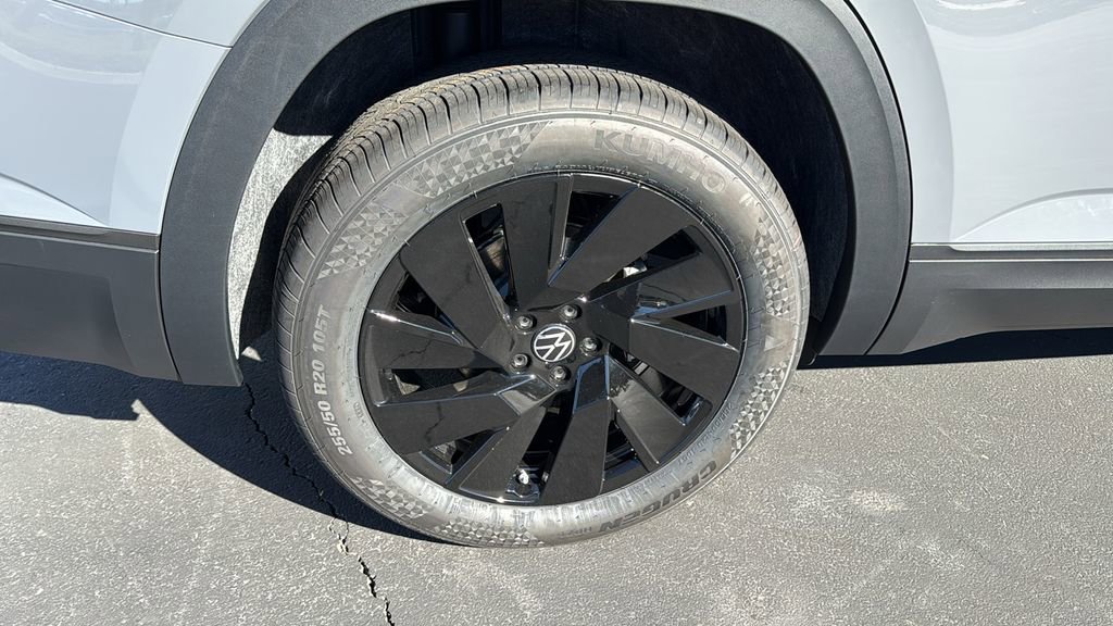 New 2026 Volkswagen Atlas SE FWD image 29