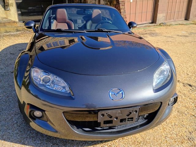Used 2015 MAZDA MX-5 Miata Grand Touring w/ Premium Package image 3