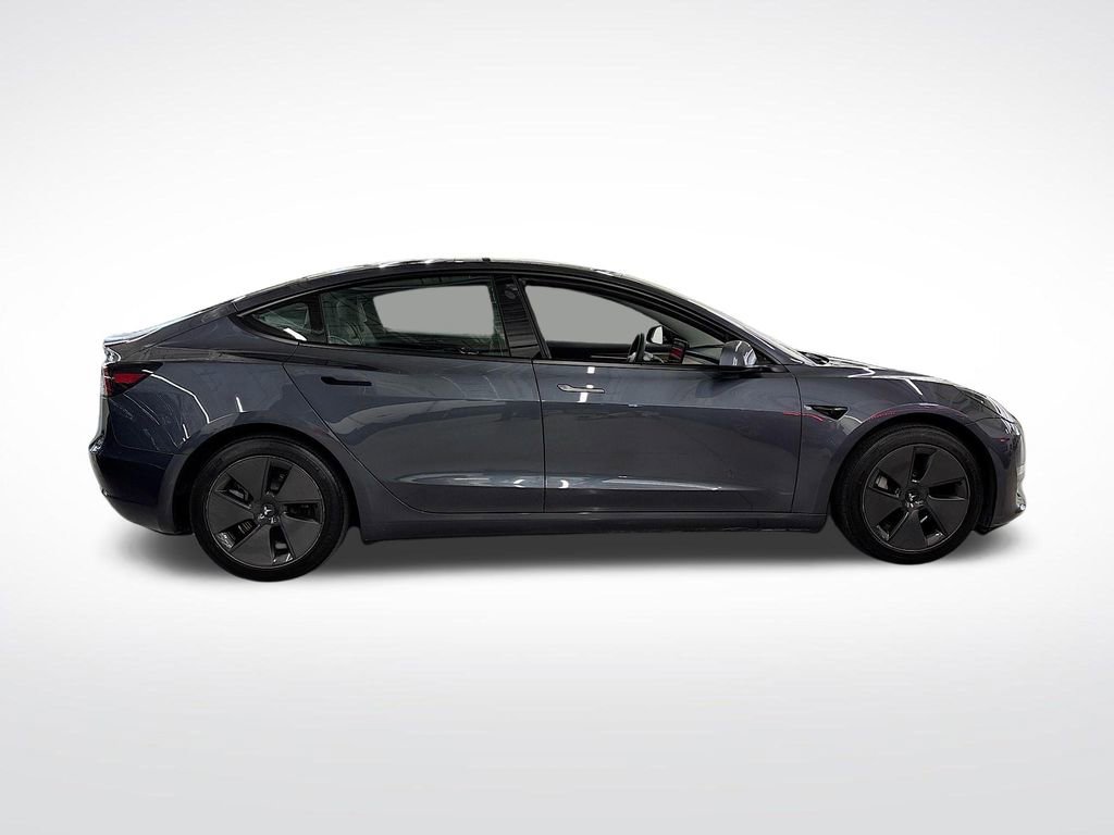 Used 2023 Tesla Model 3 Standard Range image 6