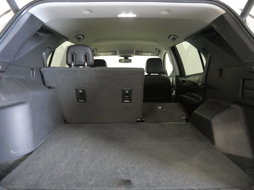 Used 2019 Chevrolet Equinox Premier AWD/4WD image 25