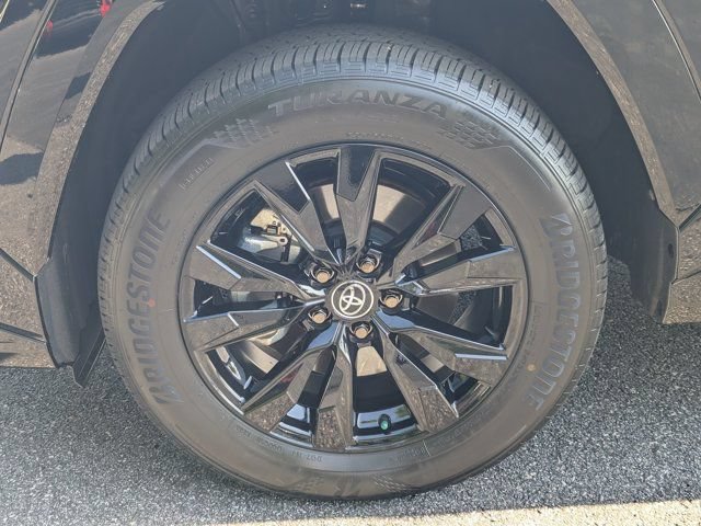 Used 2026 Toyota RAV4 SE AWD/4WD image 11