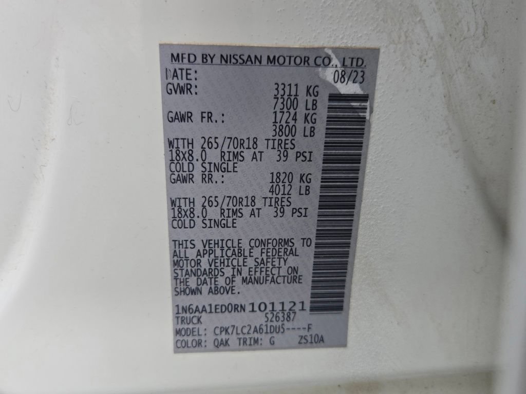 Used 2024 Nissan Titan SV w/ SV Convenience Package AWD/4WD image 28