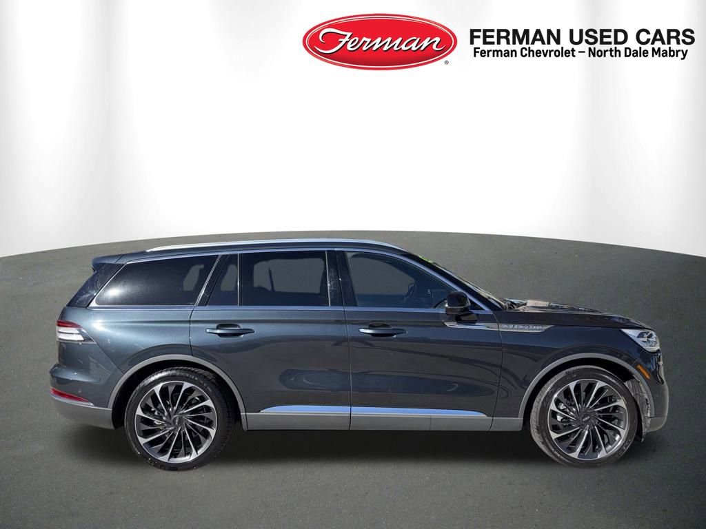 Used 2023 Lincoln Aviator Reserve w/ Equipment Group 201A image 2