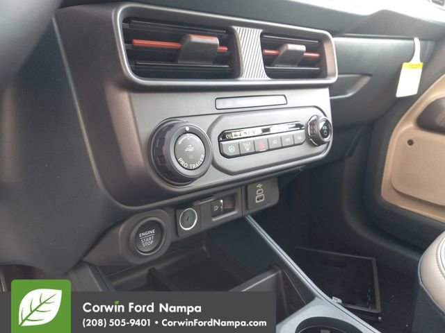 New 2026 Ford Maverick Lariat image 17