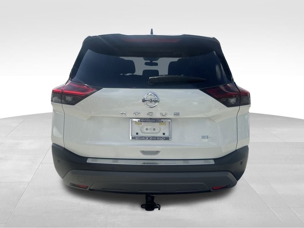 Used 2021 Nissan Rogue SL w/ Premium Package image 7