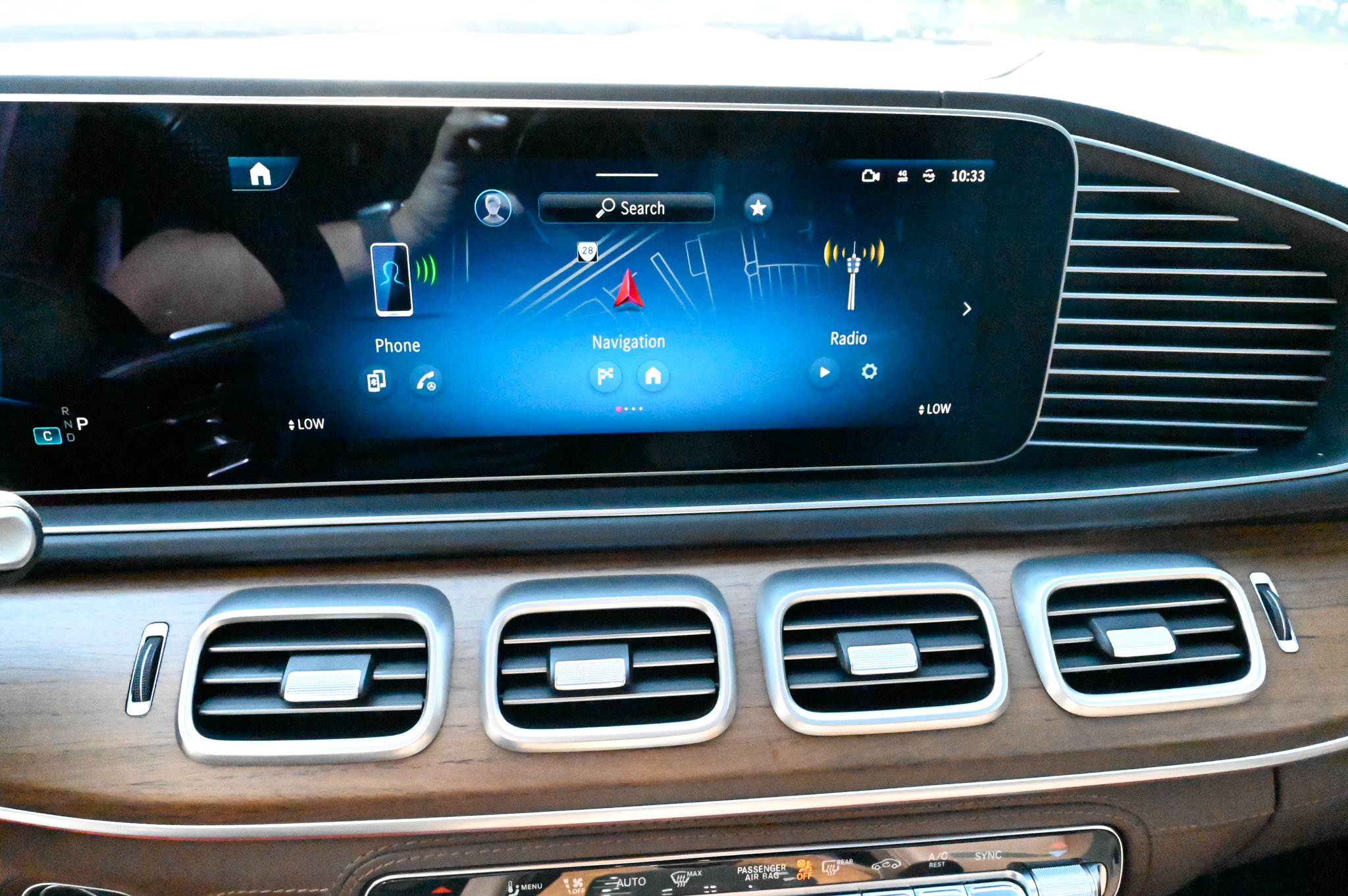Used 2024 Mercedes-Benz GLS 63 AMG 4MATIC image 27