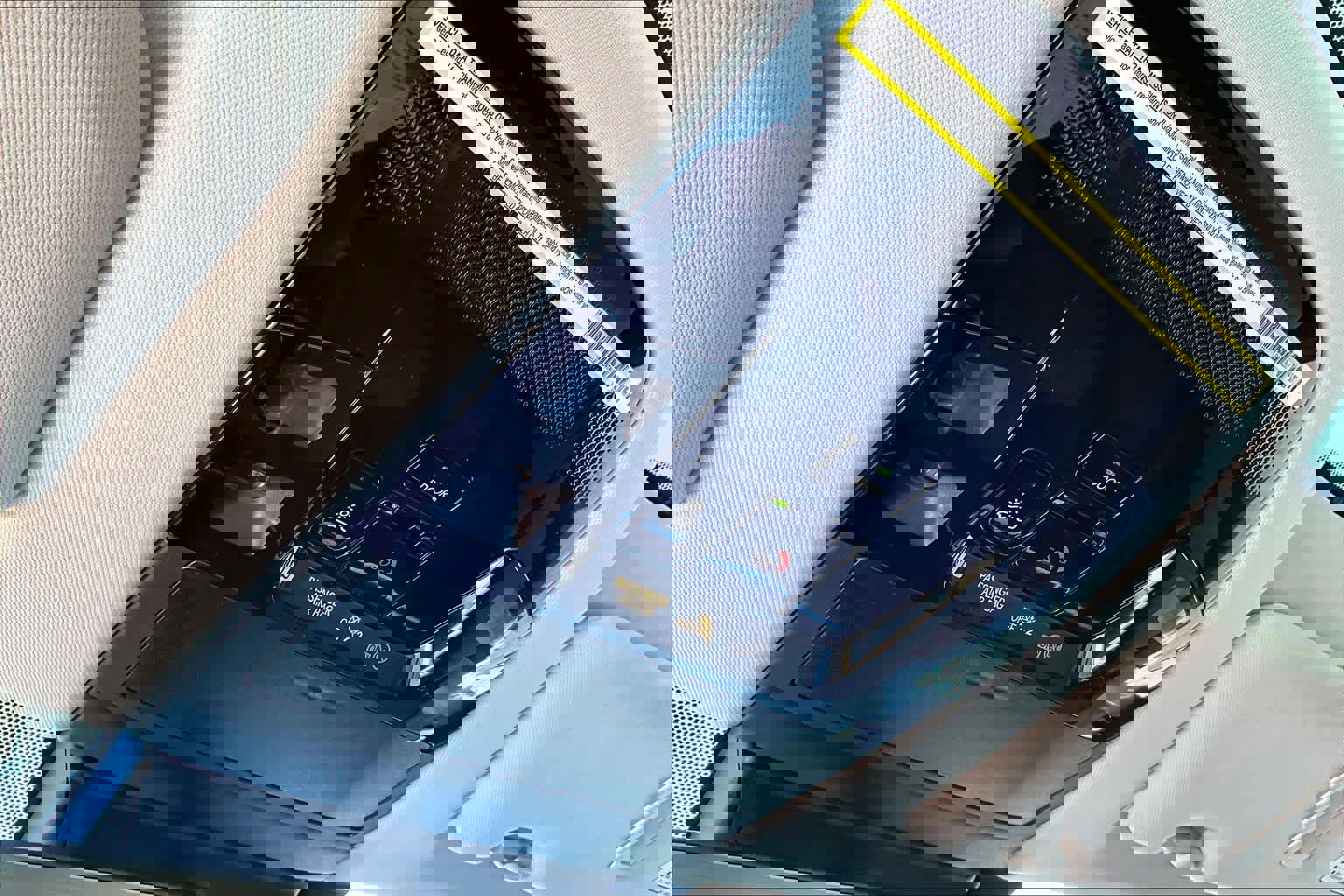 Used 2023 Lexus RZ 450e Premium image 33