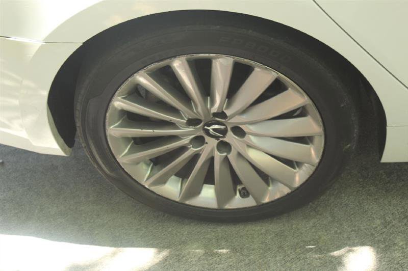Used 2014 Hyundai Equus Signature image 27