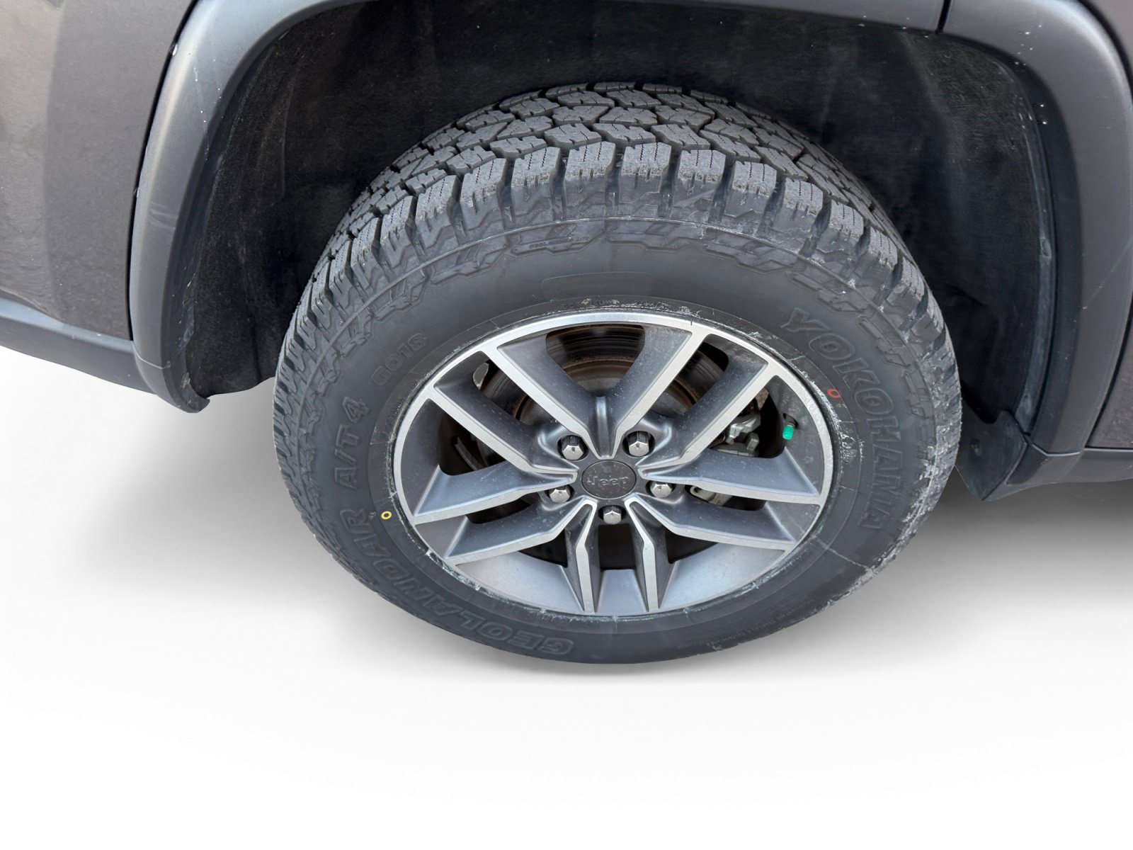 Used 2021 Jeep Grand Cherokee Limited w/ Luxury Group II image 16