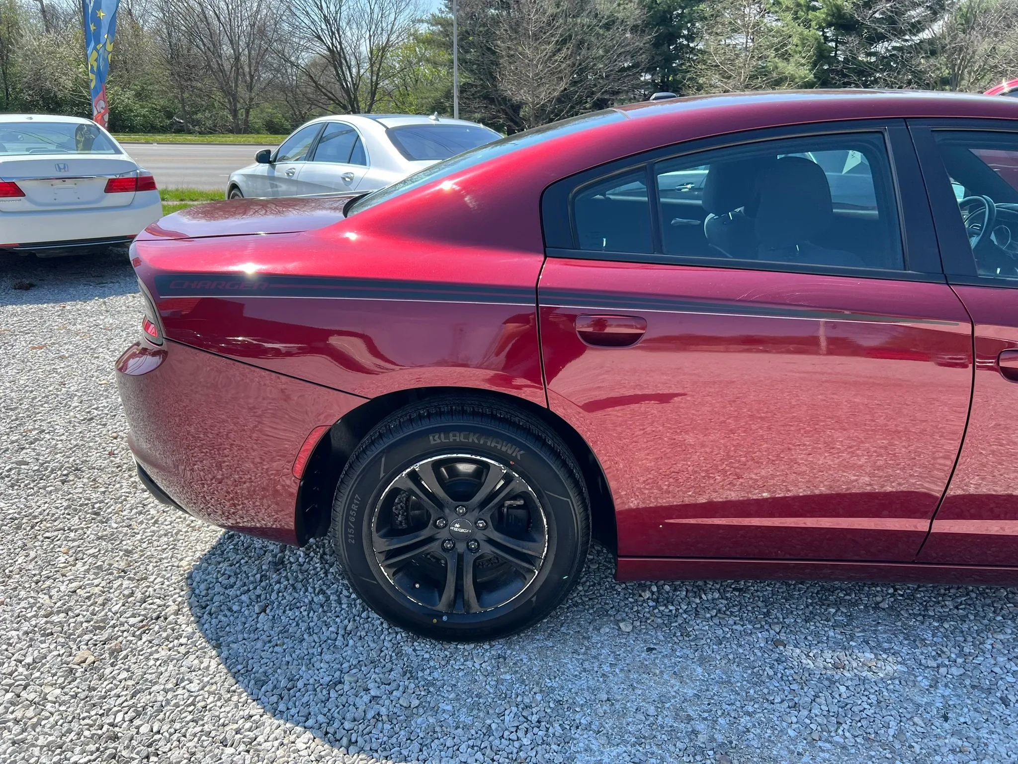 Used 2019 Dodge Charger SXT w/ Cold Weather Package image 9