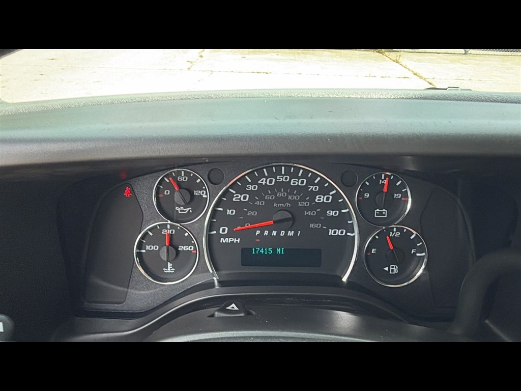 Used 2025 GMC Savana 2500 w/ Driver Convenience Package RWD image 12
