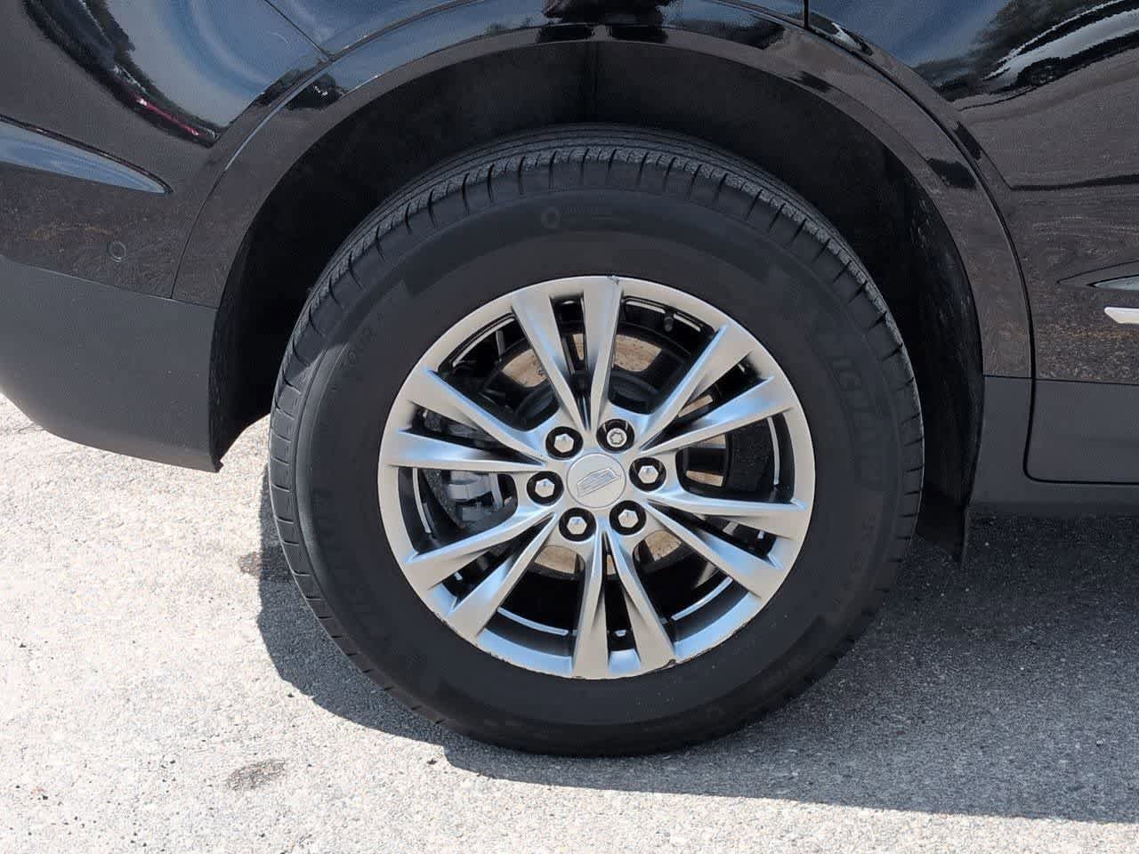 Used 2023 Cadillac XT5 Premium Luxury w/ Technology Package AWD/4WD image 13