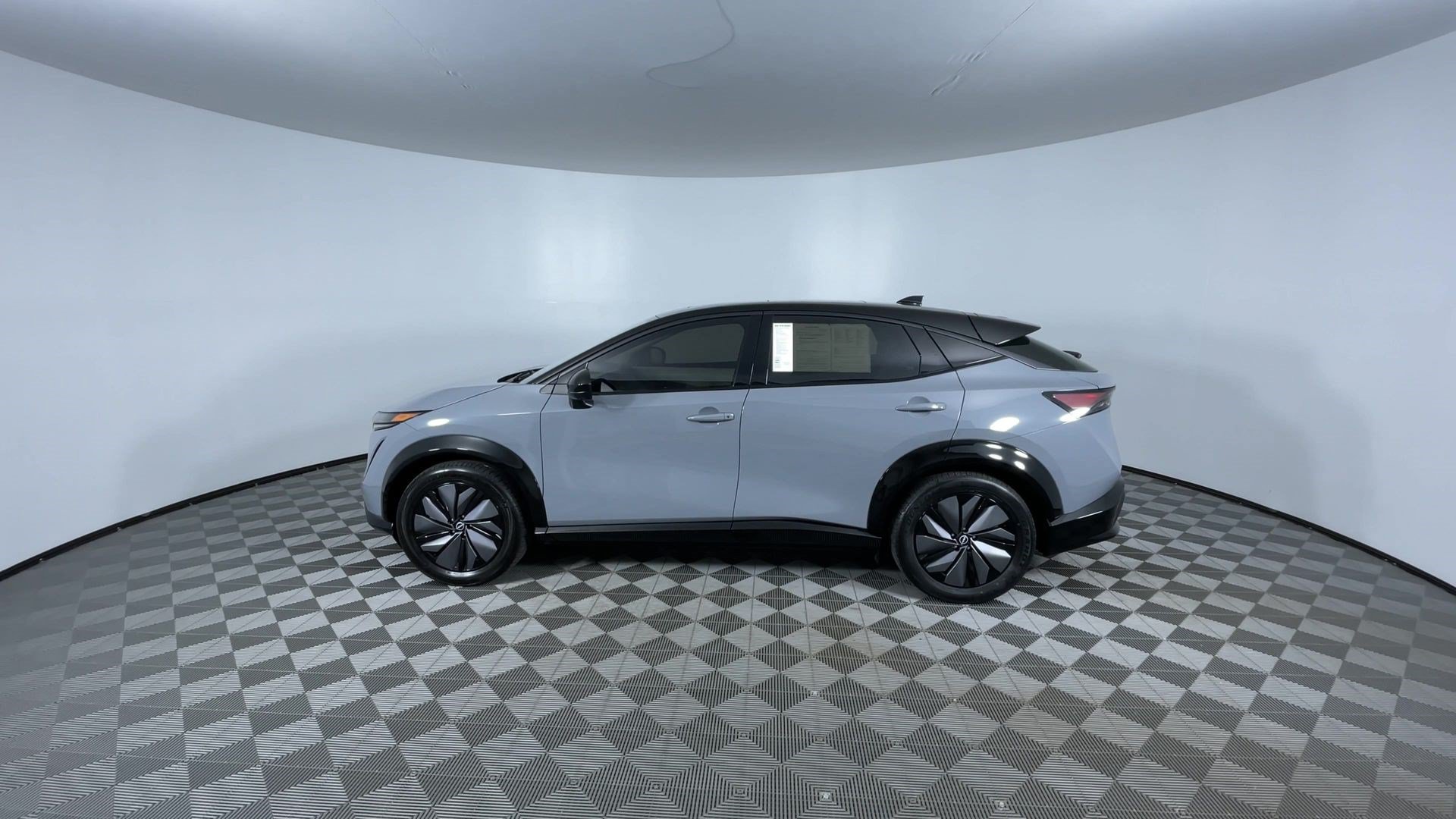 Certified 2024 Nissan Ariya AWD image 6