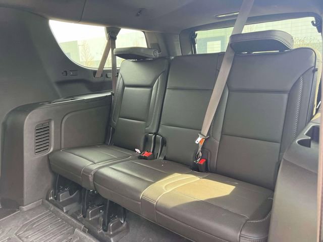 Used 2021 GMC Yukon XL Denali w/ Denali Ultimate Package image 16