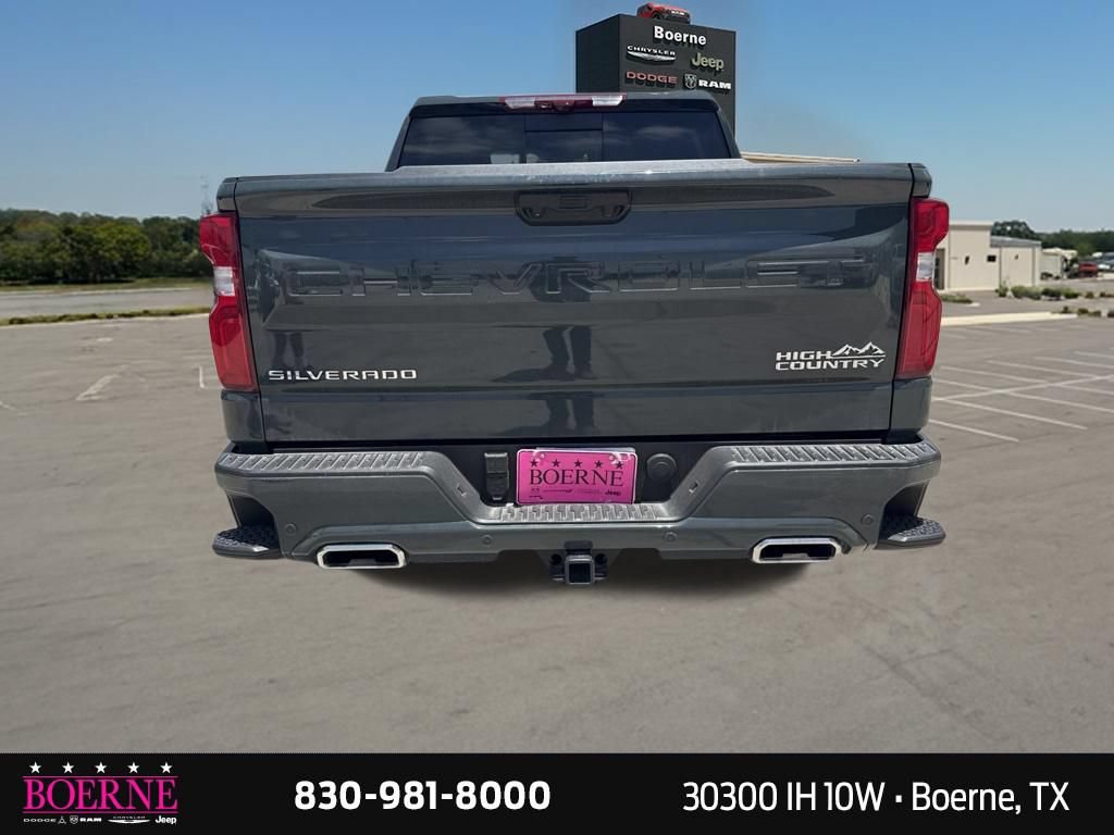 Used 2026 Chevrolet Silverado 1500 High Country AWD/4WD image 11