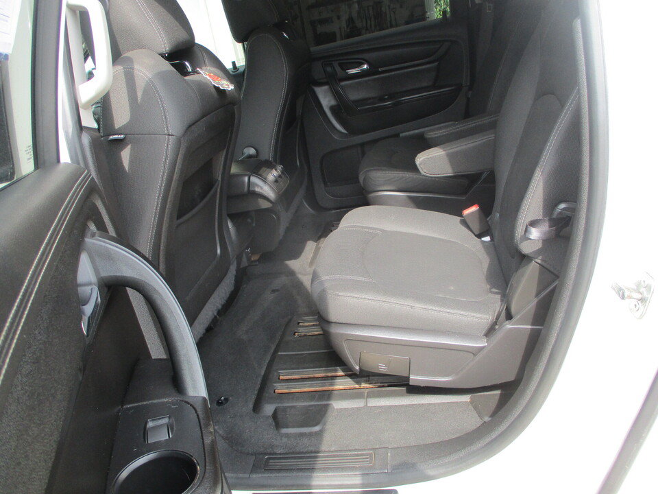 Used 2015 GMC Acadia SLE AWD/4WD image 24
