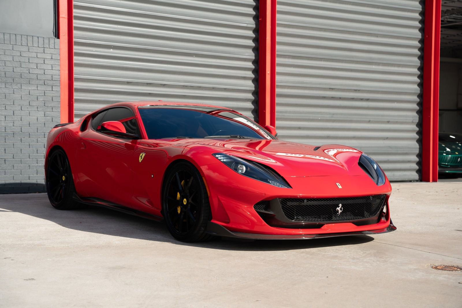 Used 2018 Ferrari 812 Superfast image 3
