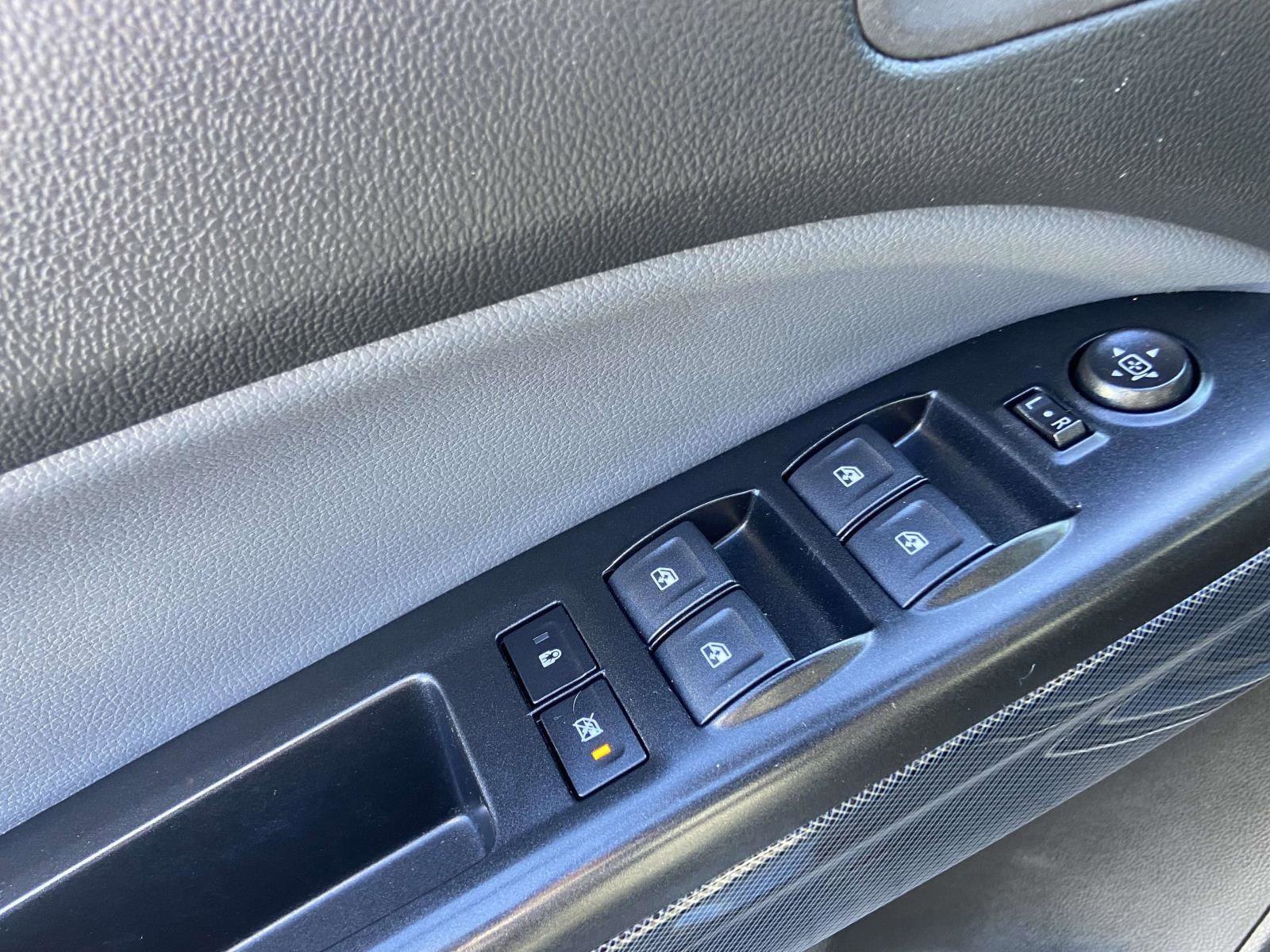 Used 2022 Chevrolet Colorado Z71 image 6