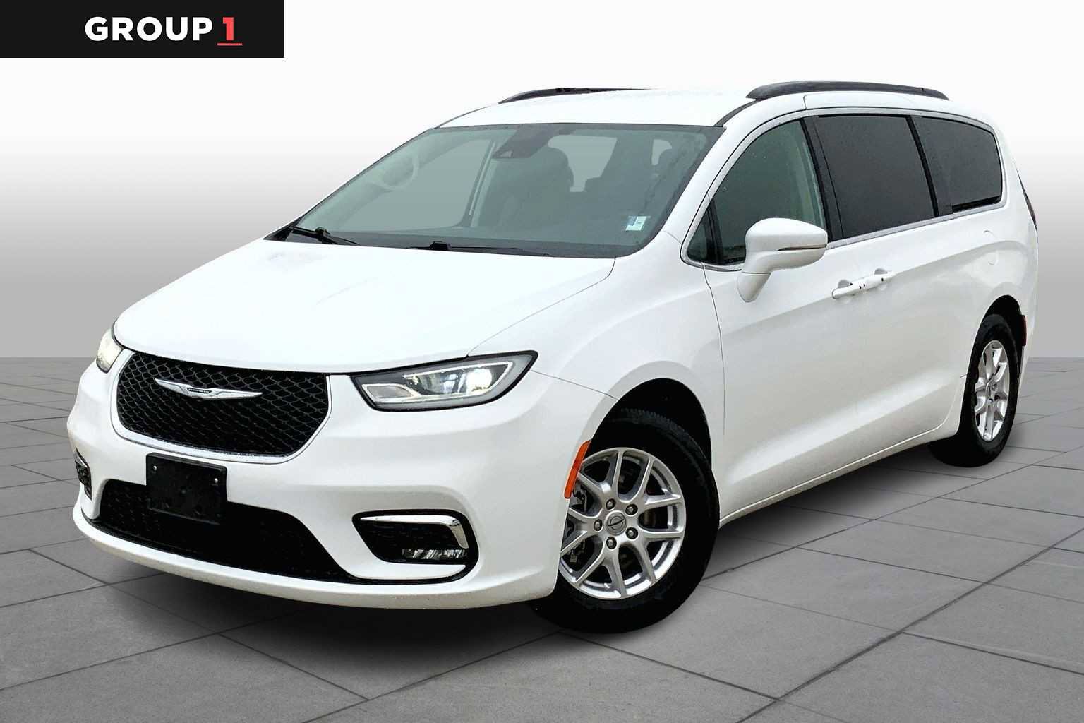 Used 2022 Chrysler Pacifica Touring-L