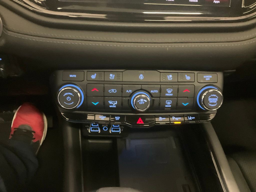 Used 2022 Dodge Durango Citadel image 24