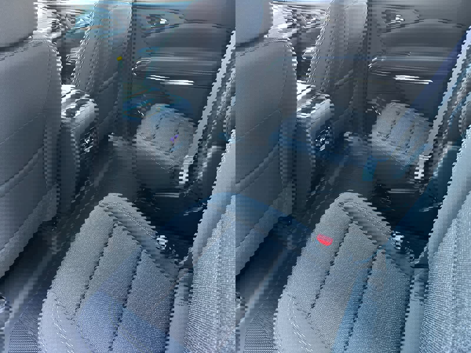 New 2026 Chevrolet Traverse LT w/ Enhanced Driving Package image 11